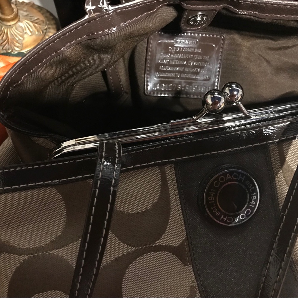 Coach Bag - Picture 5 of 6